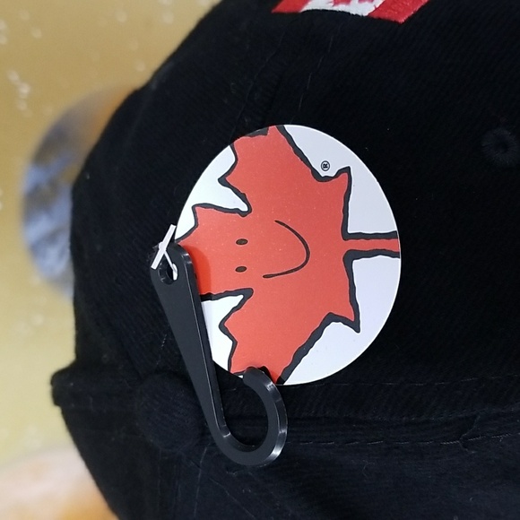 Canadian Maple Leaf Baseball Cap - Picture 6 of 7